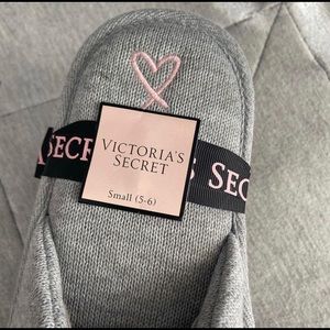 victoria’s secret slippers